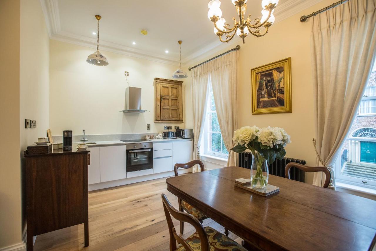 Bishop'S Gate Hotel Londonderry Esterno foto