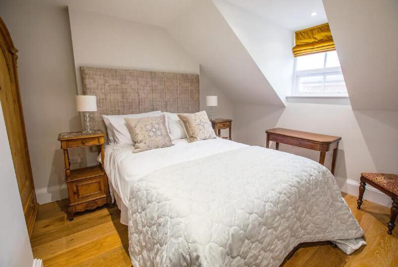 Bishop'S Gate Hotel Londonderry Esterno foto
